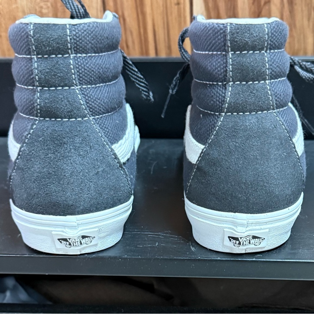 Vans Gray High-Top Skate Sneakers: (Excellent Condition.) Great Price! - Picture 2 of 7